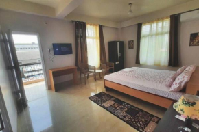 Sunrise Homestay (Wifi, Parking, Kitchen)